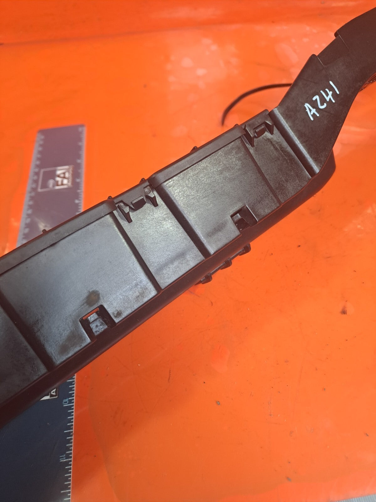 ✅TESLA MODEL 3 2022 FRONT BRACKET 1571377-00-B Warranty A241
