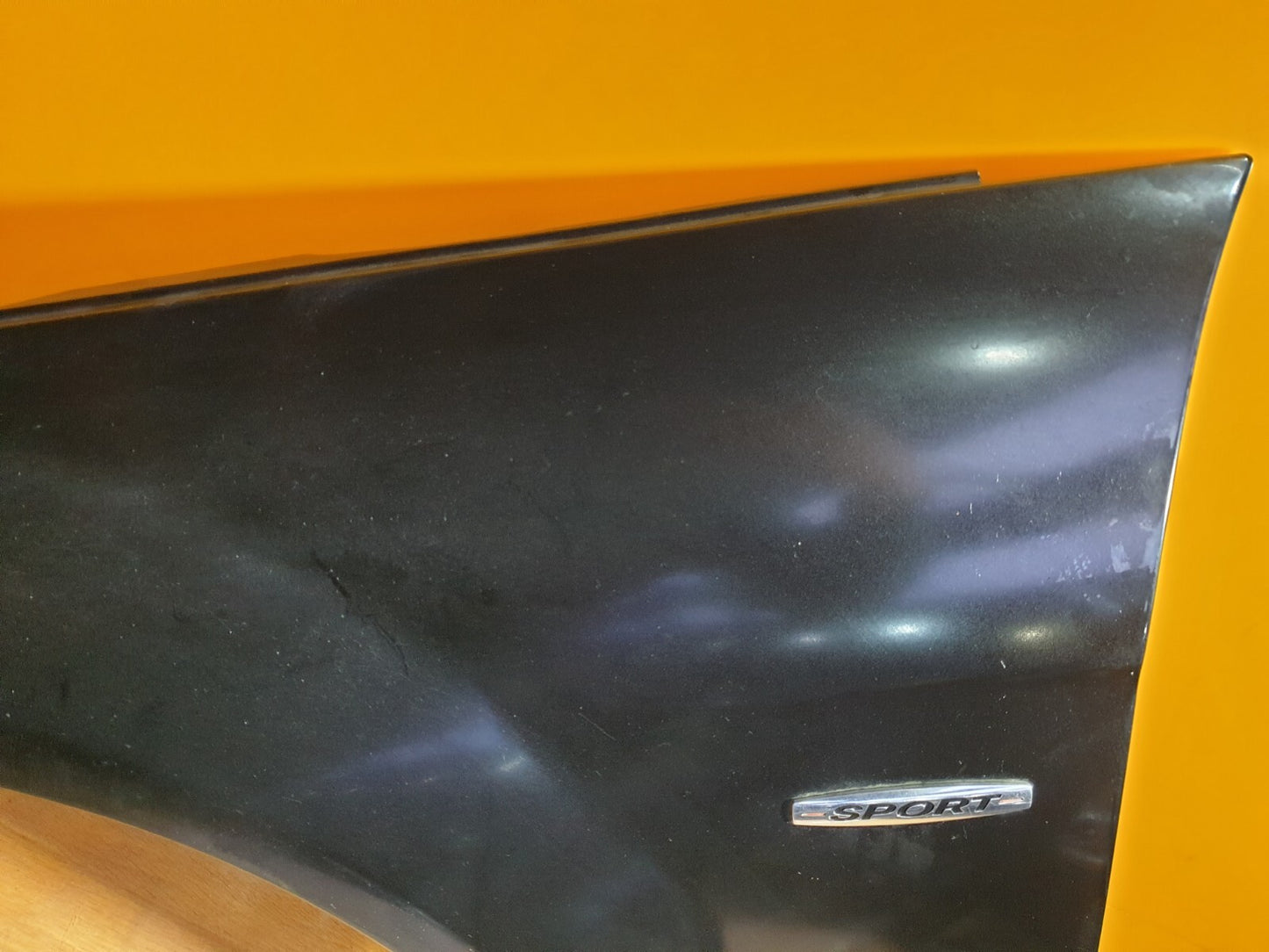 2013 MERCEDES C CLASS W204 AMG SPORT 2.1D FRONT LEFT WING PANEL BLACK A126