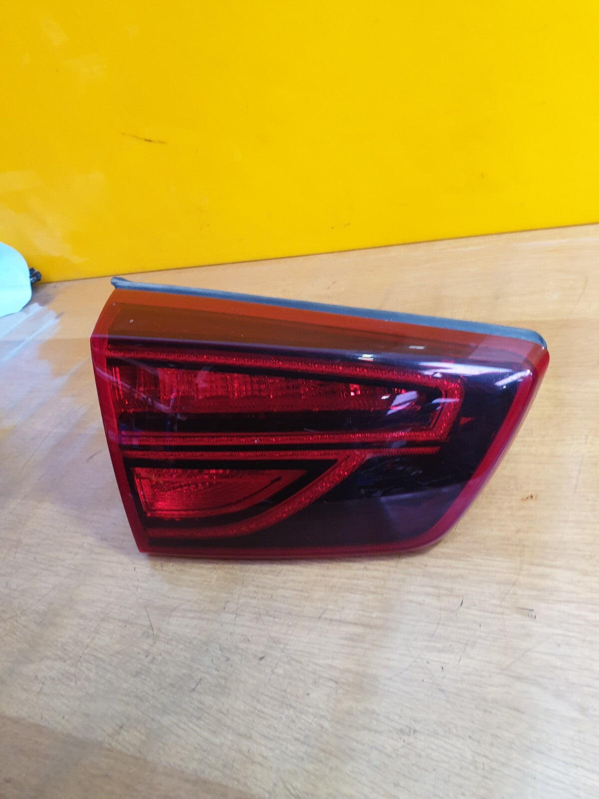 ✅2016 KIA NIRO 2 EV S-A 1.6P REAR LEFT INNER LED LIGHT 92403G5500 + WARRANTY
