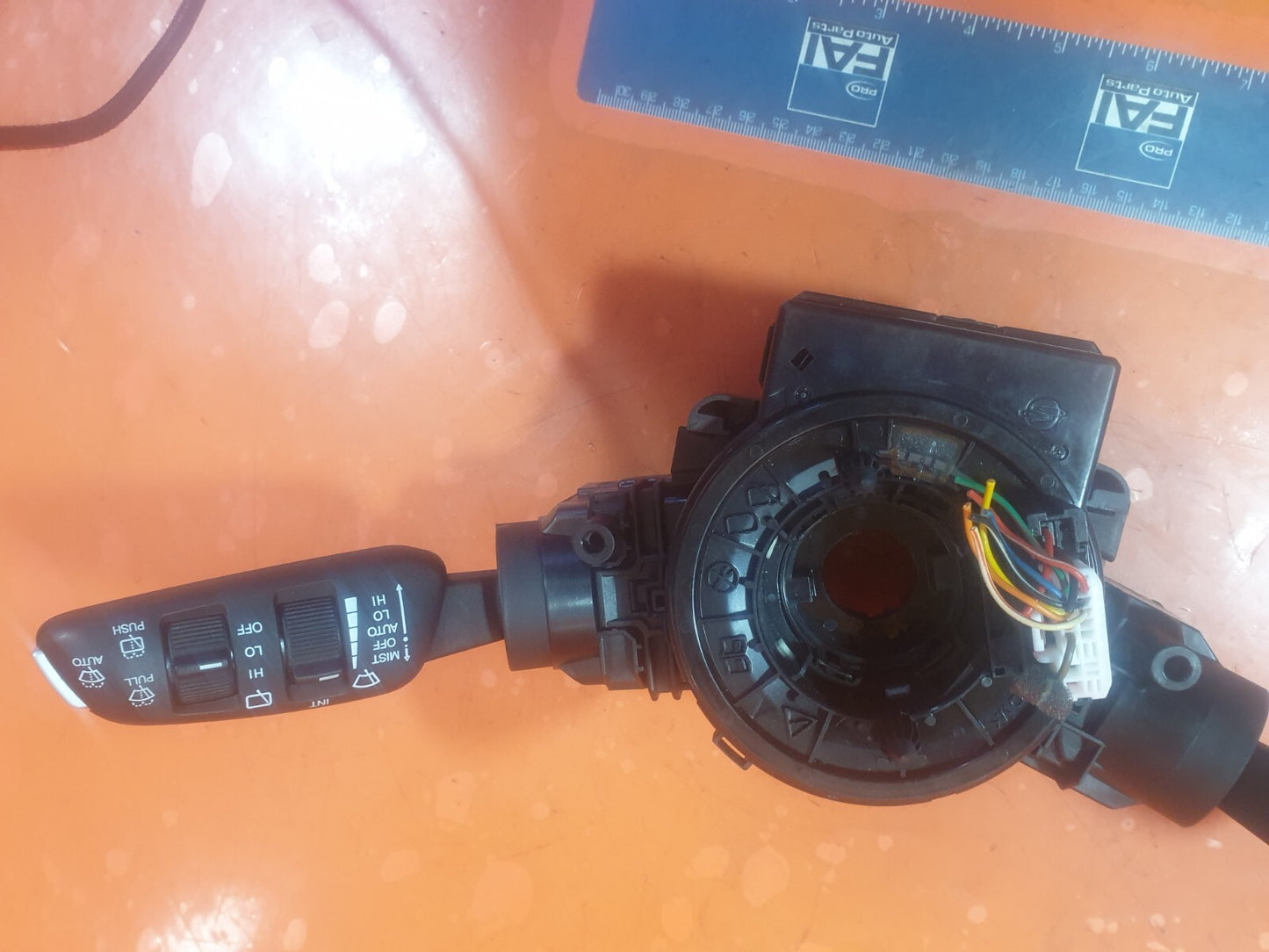 2017 SSANGYONG TIVOLI EX 1.6D WIPER INDICATOR STALK 85910-35300 + WARRANTY A230