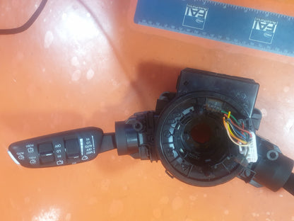 2017 SSANGYONG TIVOLI EX 1.6D WIPER INDICATOR STALK 85910-35300 + WARRANTY A230