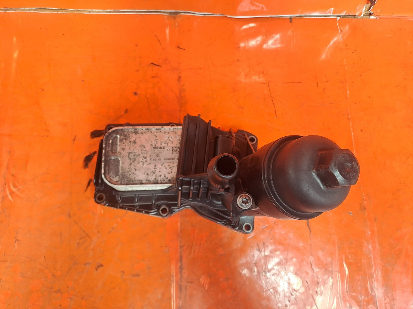 ✅BMW F20 116D URBAN 2.0 DIESEL 2012 N47D20K1 OIL COOLER FILTER HOUSING 8507626