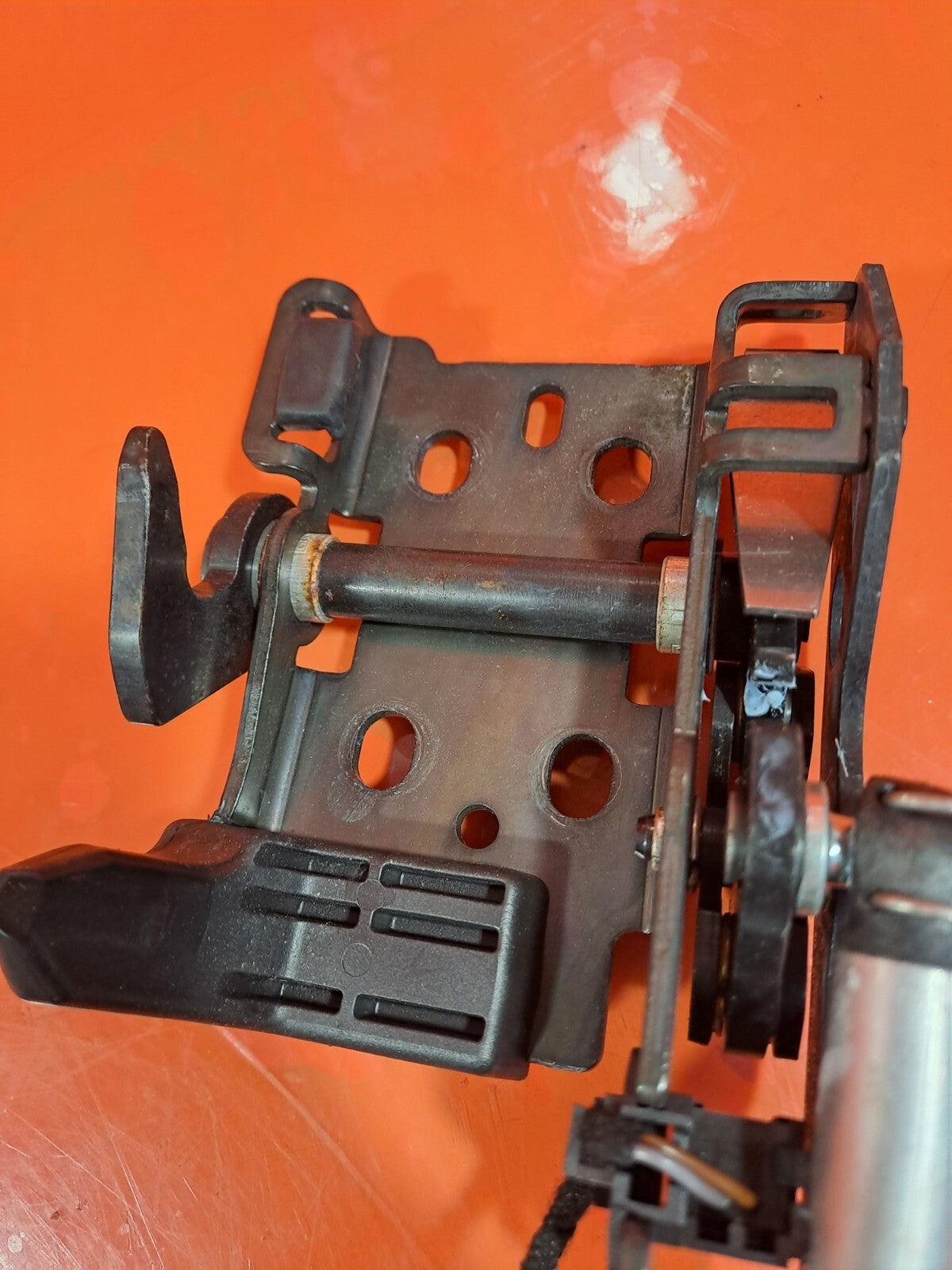 ✅AUDI A5 S LINE CABRIO 2.0 PETROL 2009 TOP LATCHES AND MOTOR REGULATOR Warranty
