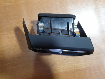 ✅AUDI A3 S LINE 1.4 PETROL 2021 DASHBOARD AIR VENTS 8Y2820901A Warranty A149