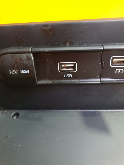 ✅2016 KIA NIRO 2 EV S-A 1.6P USB CHARGING PORT 84630-G5950 84624-G5000 +WARRANTY