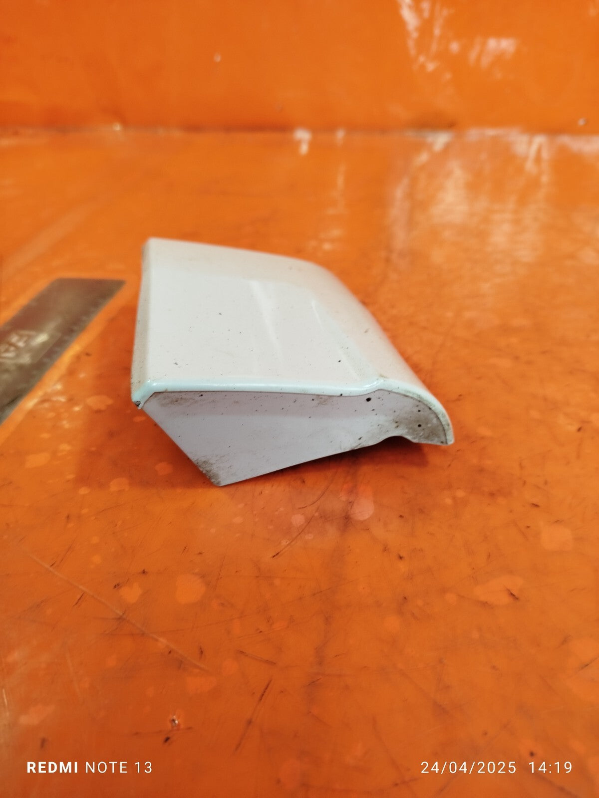 ✅Audi Q5 S Line 2.0 Petrol 2012 FRONT RIGHT FENDER LOWER MOLDING 8R0854960B A276