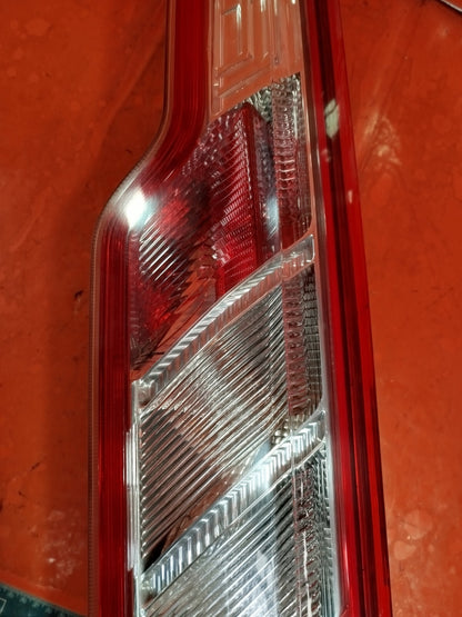 ✅FORD TRANSIT CUSTOM 2.0D 2019 REAR RIGHT TAIL LIGHT BK2113404AH Warranty A281