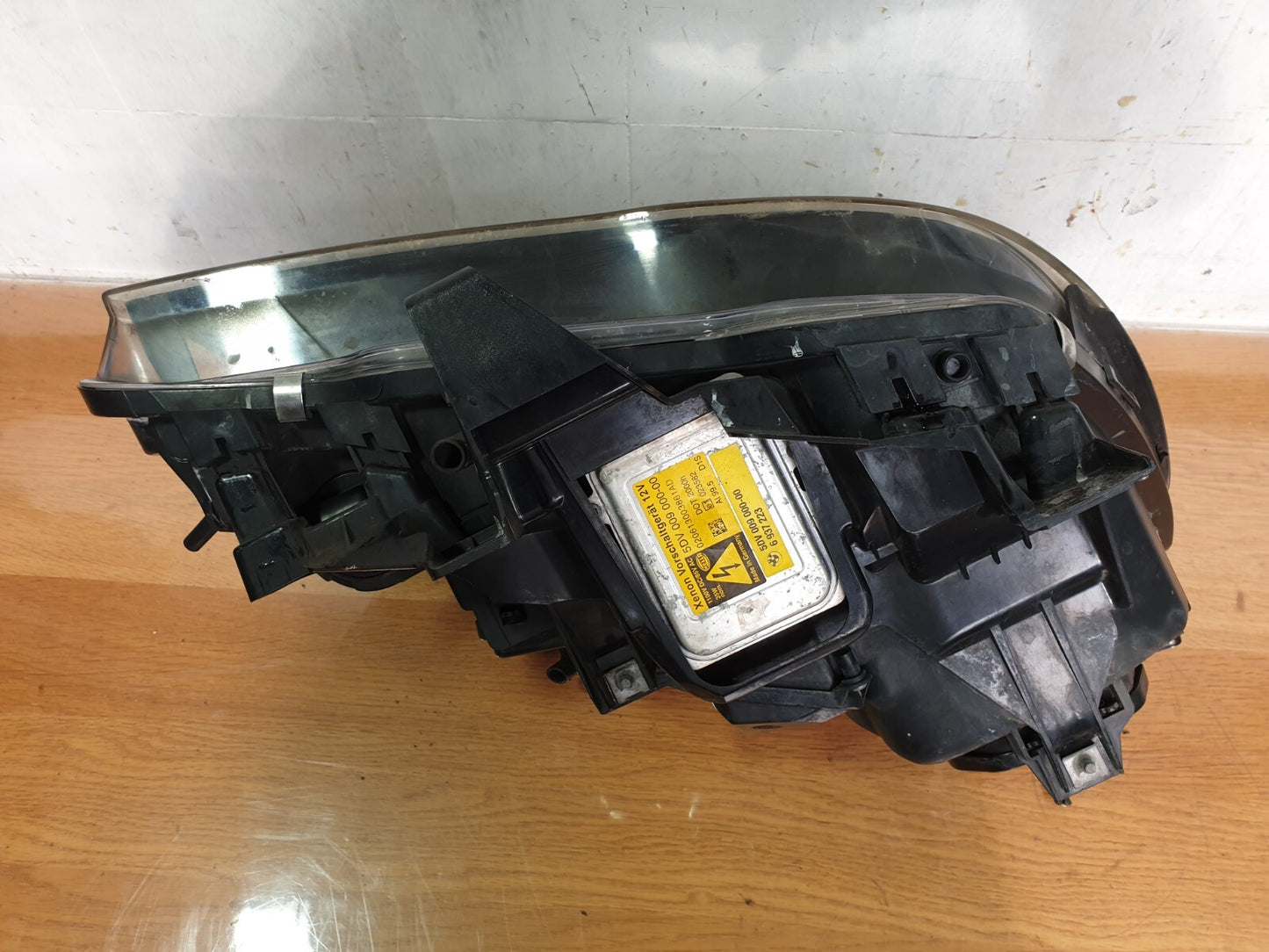 2006 BMW 750Li E66 4.8P LEFT PASSENGER SIDE HEADLIGHT 6937241 + WARRANTY A208