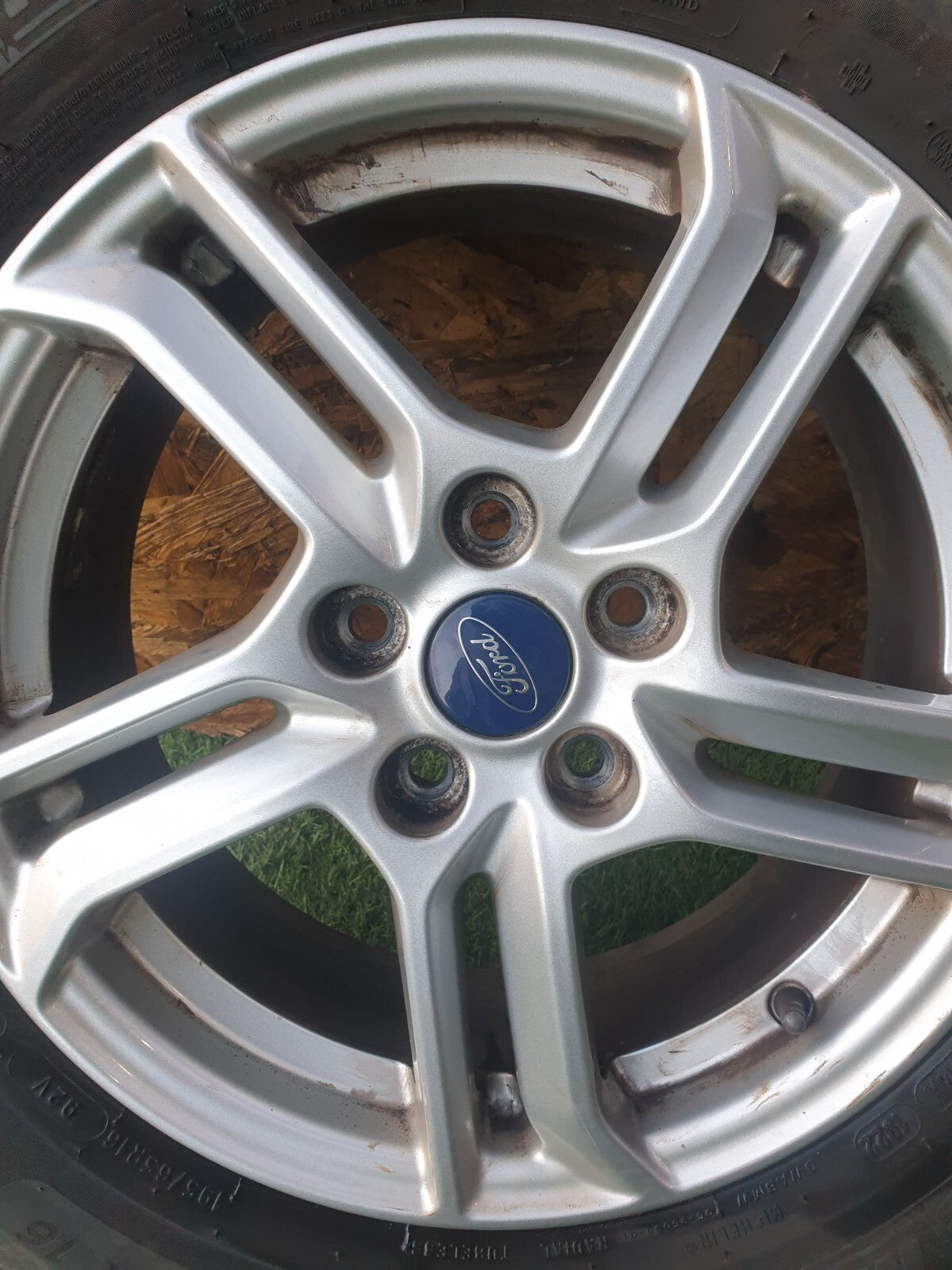 ✅FORD FOCUS 1.5 DIESEL 2018 ALLOY WHEEL WITH TYRE 195/65 R16 Warranty A242