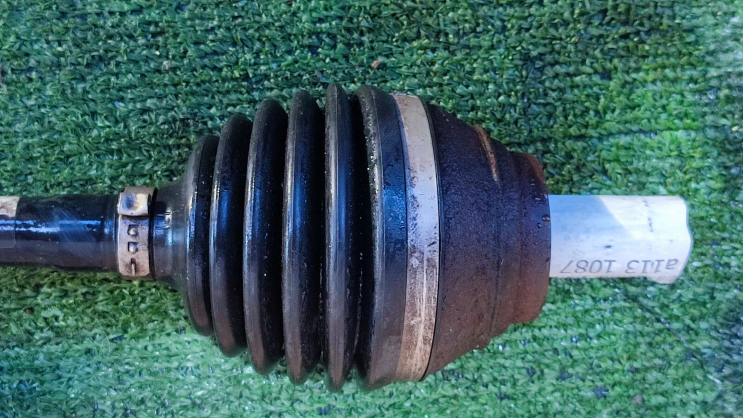 ✅VW GOLF MK7 1.4 PETROL 2015 FRONT LEFT PASSENGER SIDE MANUAL DRIVESHAFT A113