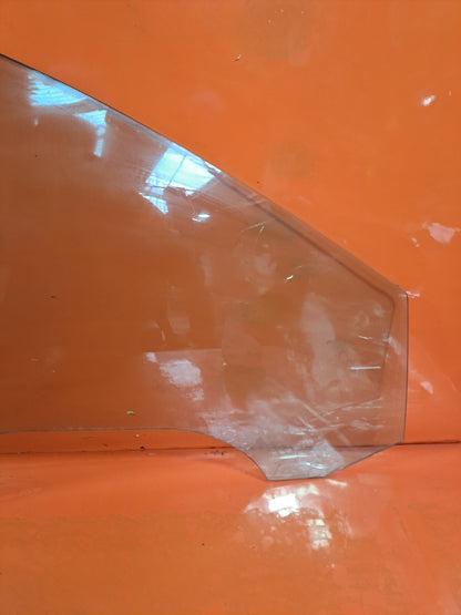 ✅Volkswagen Passat Cc Gt 2013 2.0 Diesel FRONT RIGHT WINDOW GLASS 43R-00083