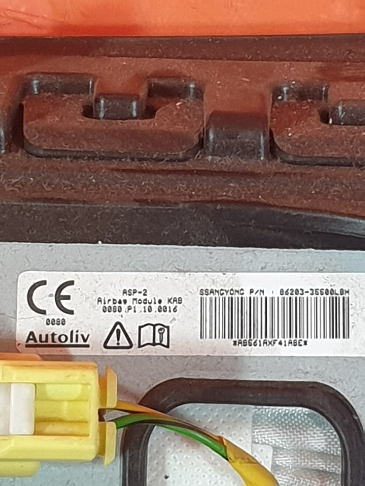 SSANGYONG TIVOLI ELX 1.6 PETROL 2015 FRONT RIGHT KNEE ARBAG 86203-35500 A221