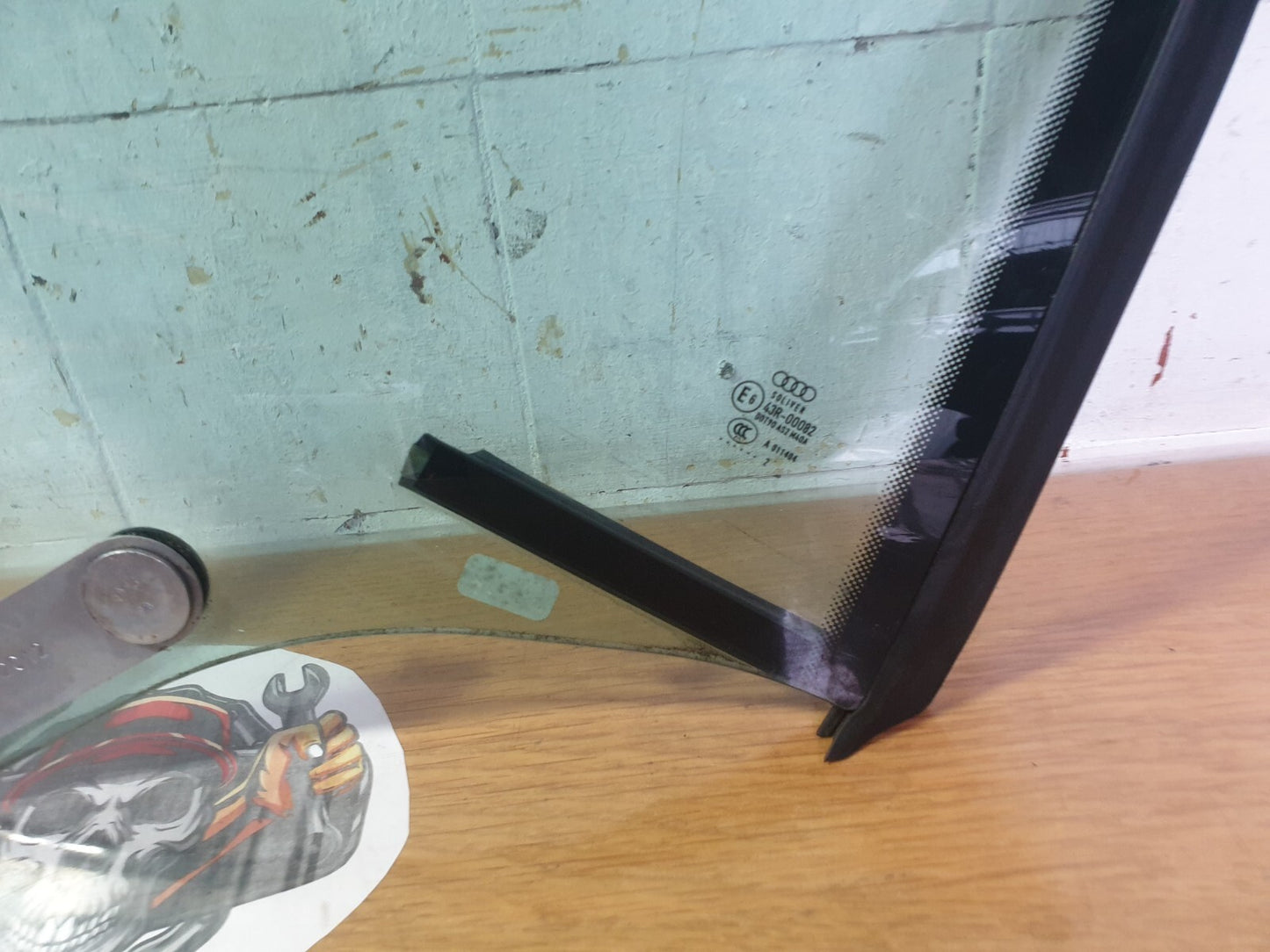 AUDI A5 CABRIO S LINE 2.0 DIESEL 2012 REAR RIGHT WINDOW GLASS 8P7845458 Warranty