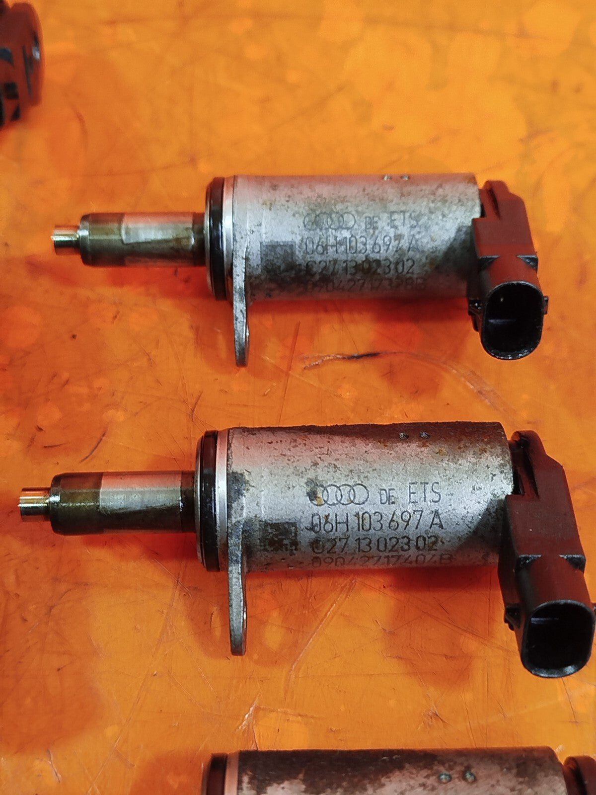 ✅AUDI A5 S LINE CABRIO 2.0 PETROL 2009 CAMSHAFT PRESSURE ADJUST SET 06H103697A
