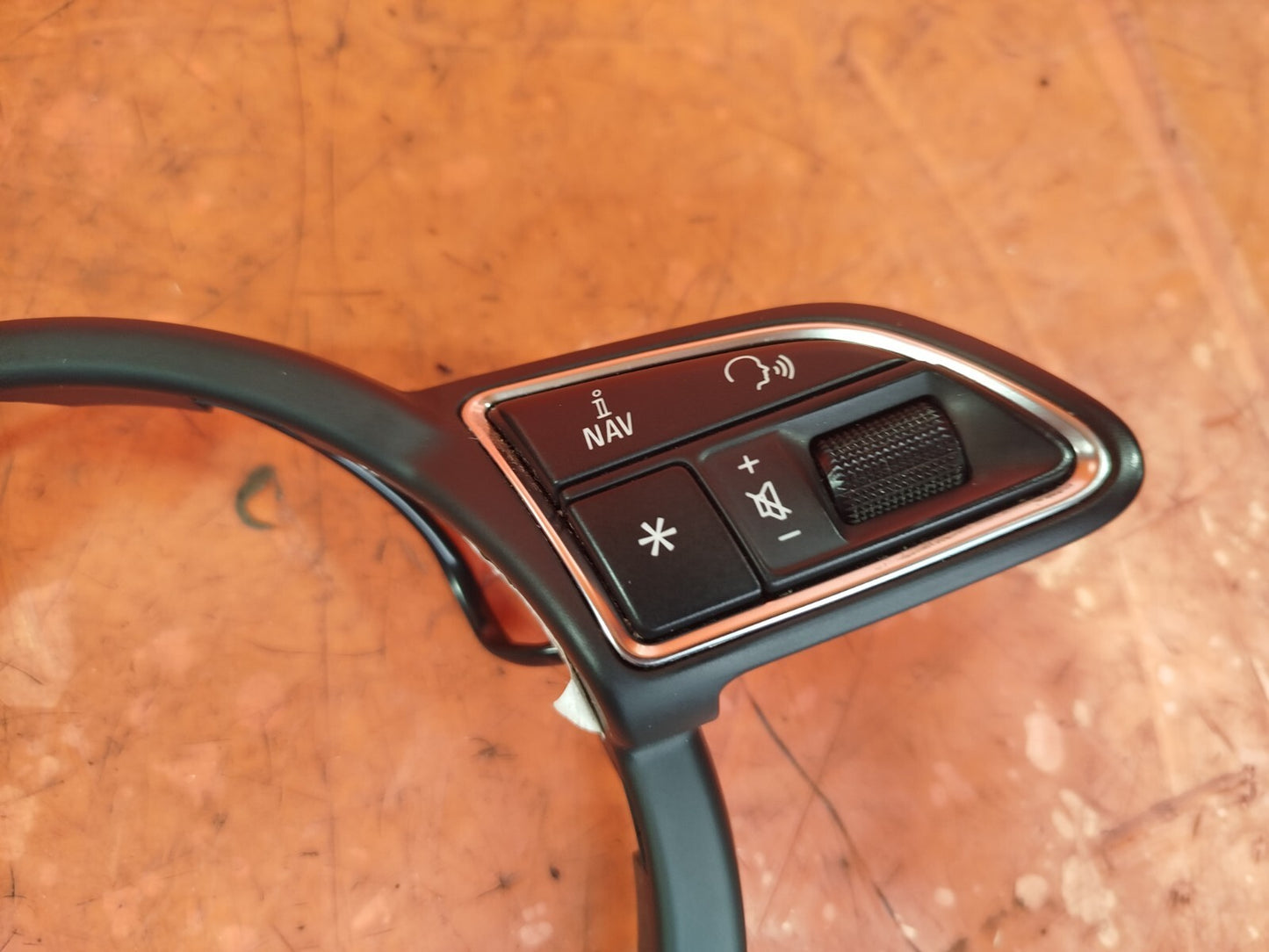 ✅2011 AUDI A1 SPORT STEERING WHEEL TRIM PANEL COVER 4H0419689B + WARRANTY A139