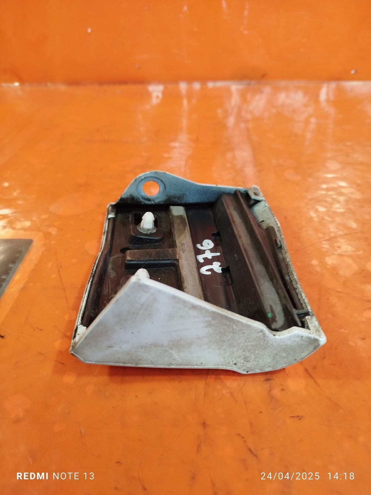 ✅Audi Q5 S Line 2.0 Petrol 2012 FRONT LEFT FENDER LOWER MOLDING 8R0854959B A276