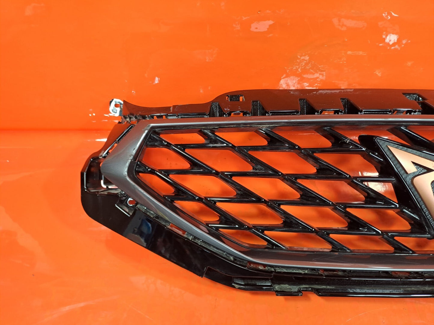 CUPRA LEON VZ2 1.4 PETROL 2023 FRONT BUMPER GRILLE Warranty A227