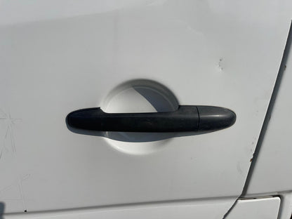 ✅VW CRAFTER CR35 2.0 DIESEL 2015 FRONT LEFT DOOR BARE WHITE Warranty A275