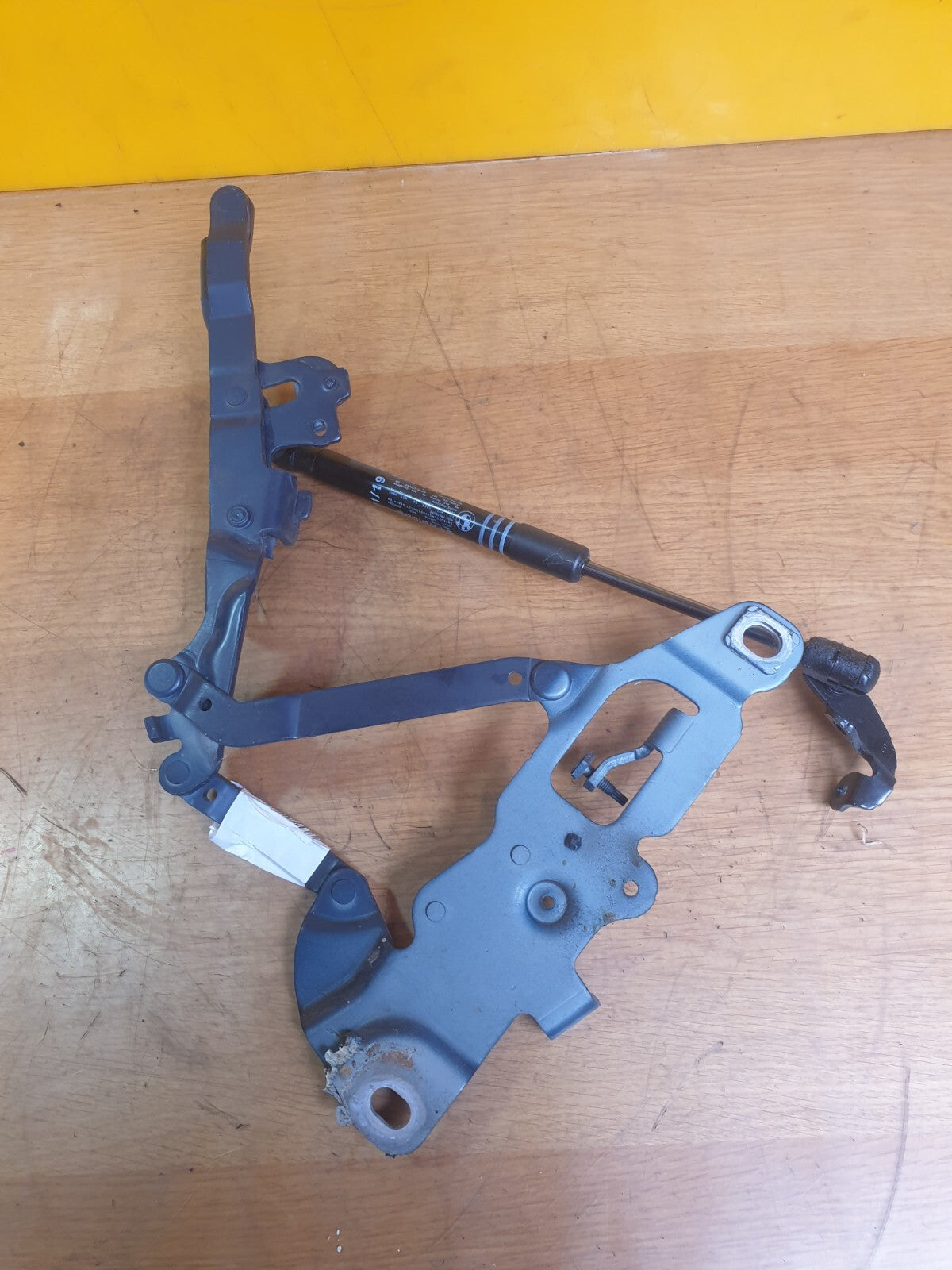 ✅2014 BMW 5 SERIES F11 4.4P FRONT RIGHT BONNET HINGE 7249888 7309117 + WARRANTY