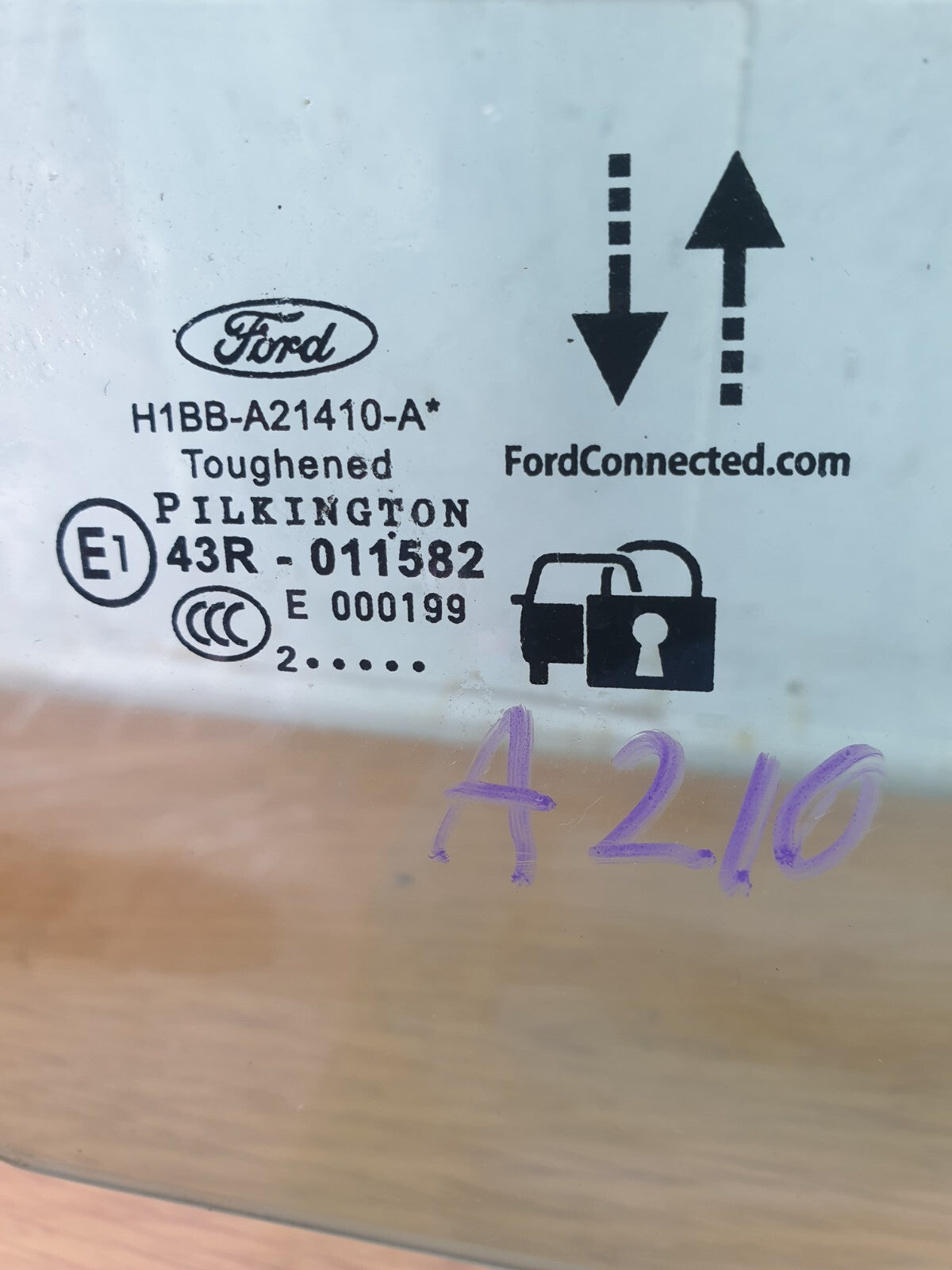 Ford Fiesta St-Line 2022 1.0 Petrol FRONT RIGHT GLASS WINDOW H1BB-A21410-A A210