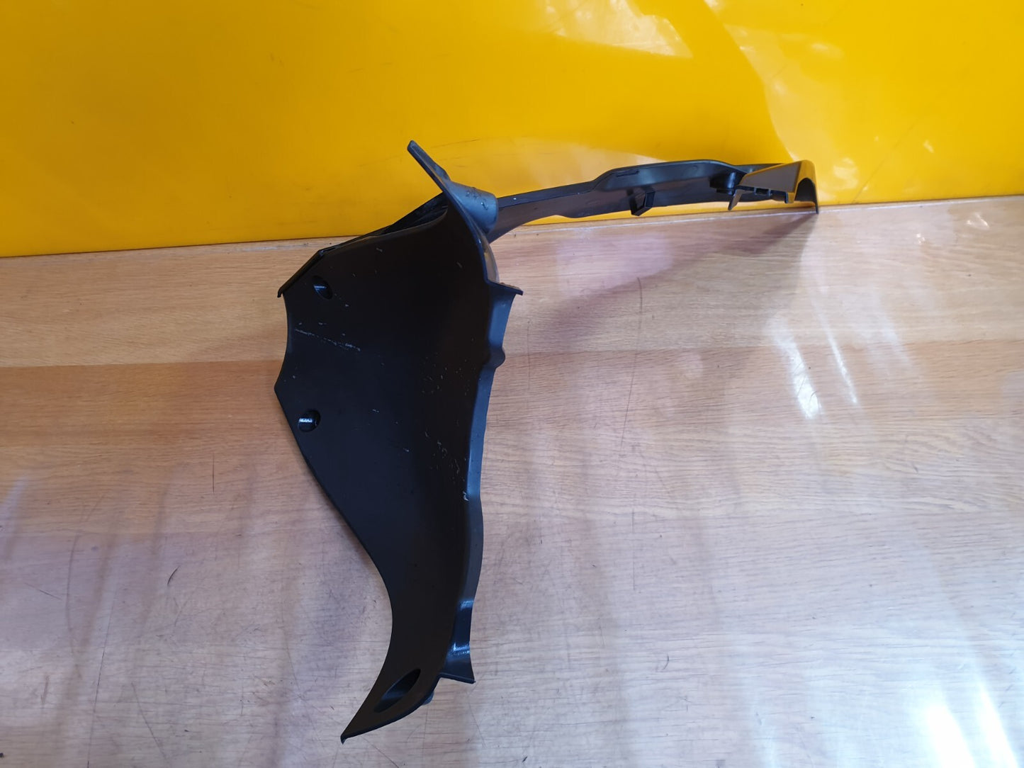 ✅YAMAHA YZF R125 2020 RIGHT SIDE LOWER FAIRING AND FRONT CENTRE V FAIRING PANEL