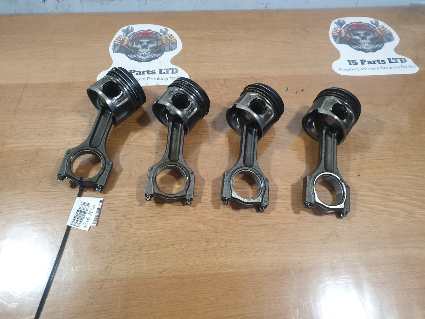 2010 BMW 5 SERIES F11 2.0D PISTON & CON ROD set of x4 0840ZU + WARRANTY A216