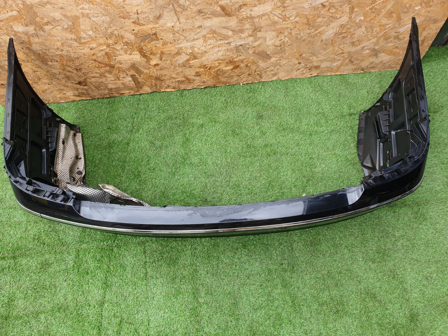 2006 BMW 7 SERIES E66 4.8P REAR BUMPER BLACK + WARRANTY A208