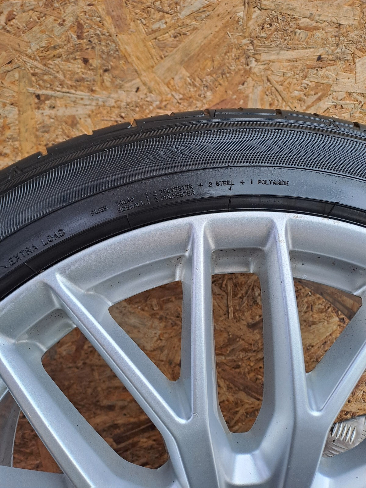 ✅2016 AUDI Q5 8R 2.0TDI ALLOY WHEEL WITH TYRE 255/45 R20 + WARRANTY A152