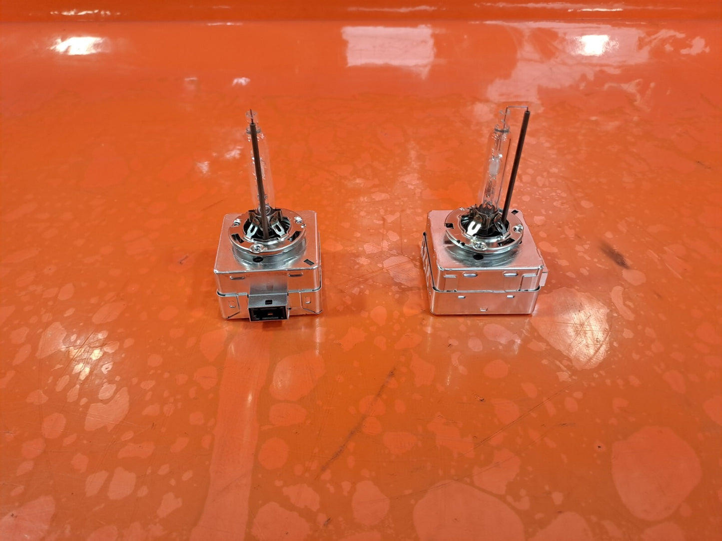 AUDI A5 CABRIO S LINE 2.0 DIESEL 2012 XENON BULB PAIR 9285335244 Warranty A218