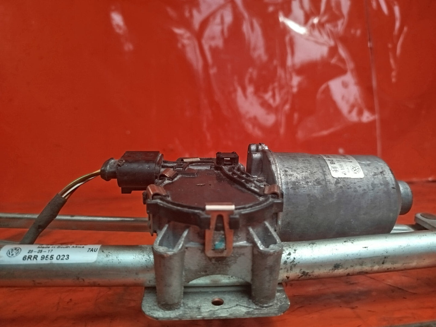 ✅VOLKSWAGEN POLO MK5 R6 2009-2017 WIPER MOTOR AND LINKAGE 6RR955023 Warranty xAA