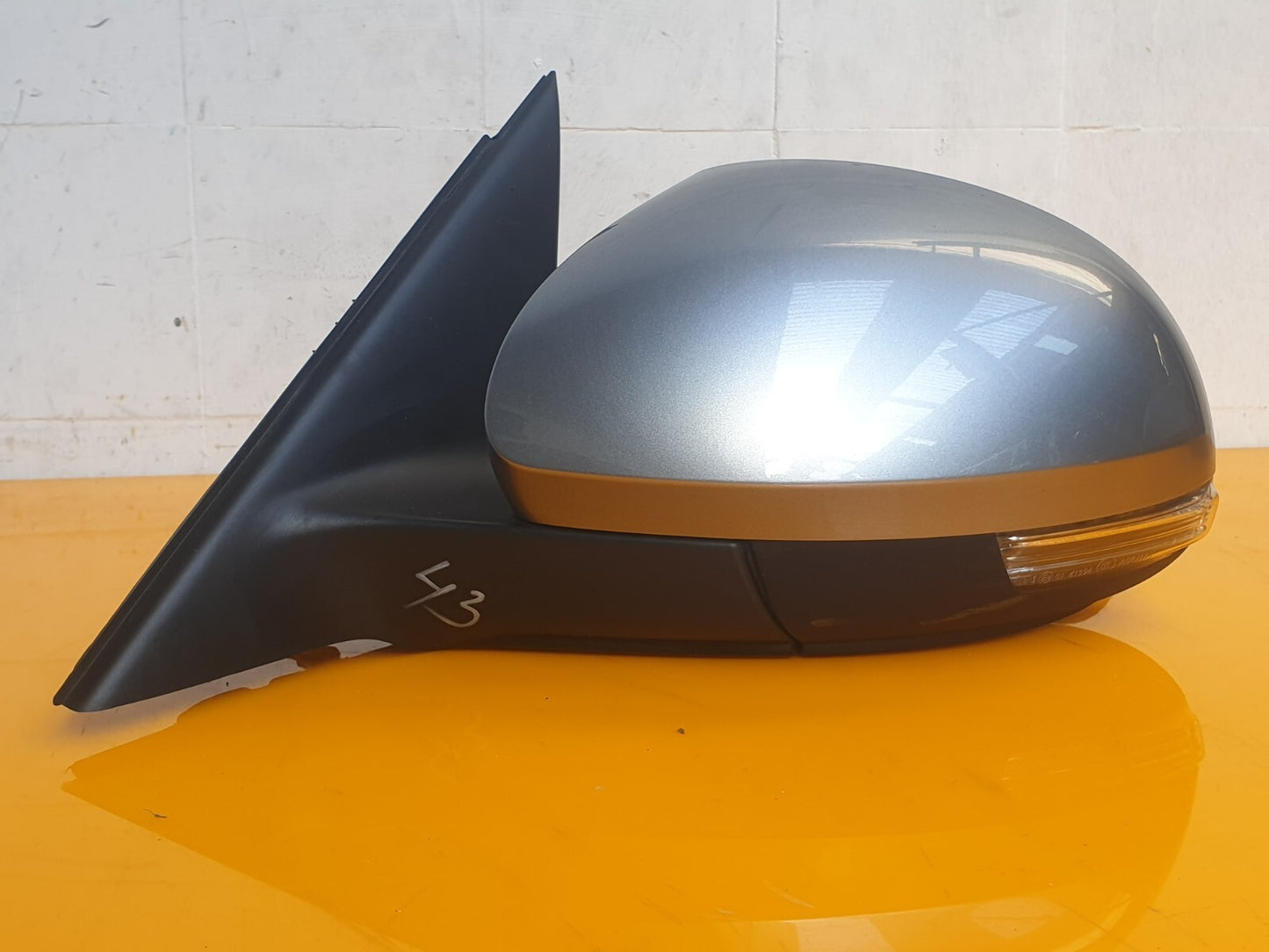 SKODA YETI 1.2 PETROL 2016 FRONT LEFT PASSENGER SIDE MIRROR 5L0857933 5L2857501