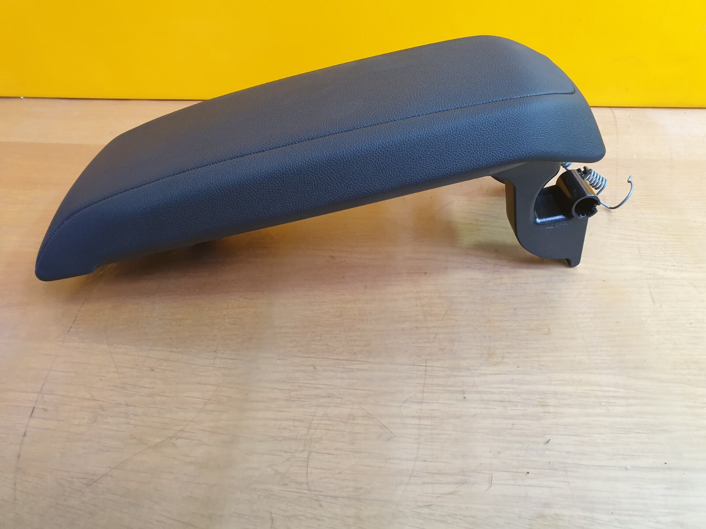 ✅2023 BMW 1 SERIES SPORT F40 1.5D CENTRE CONSOLE ARMREST + WARRANTY A119