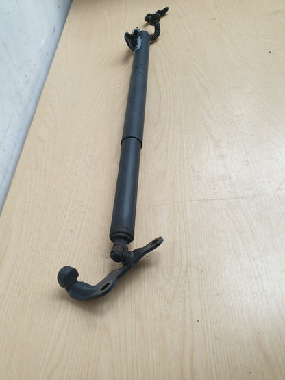 2018 BMW F46 216D 1.5 DIESEL TAILGATE STRUT SHOCK LEFT NEARSIDE 7432771 A036