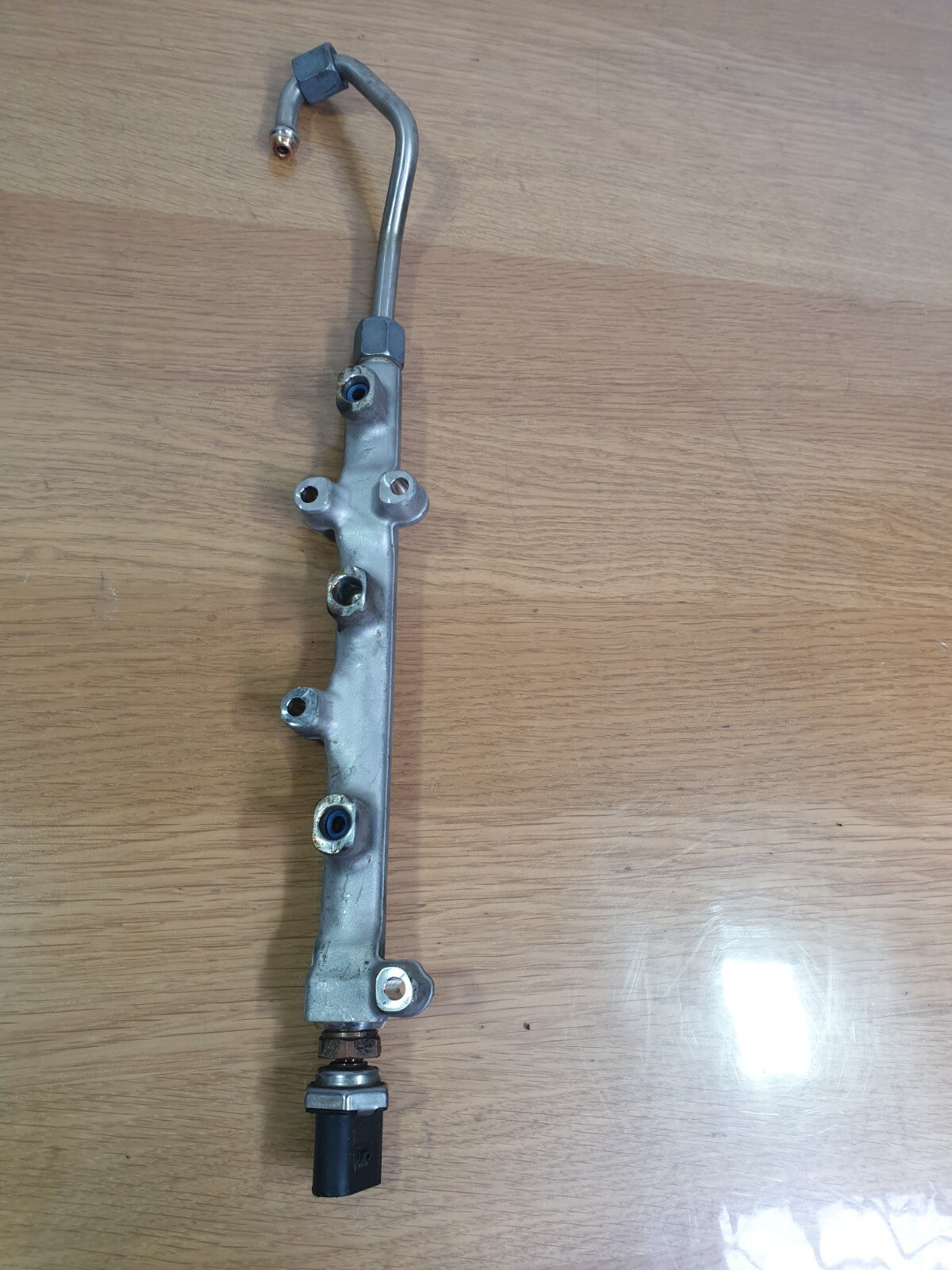 ✅2020 AUDI A1 SPORT 1.0P FUEL INJECTION RAIL 04C133320G + WARRANTY A203
