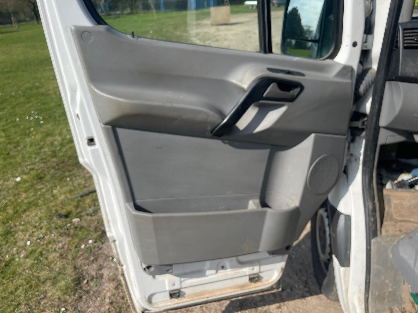 ✅VW CRAFTER CR35 2.0 DIESEL 2015 FRONT LEFT DOOR BARE WHITE Warranty A275