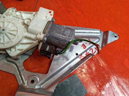 ✅VW CRAFTER CR35 2.0 DIESEL 2017 FRONT RIGHT WINDOW REGULATOR A9067200146 A277