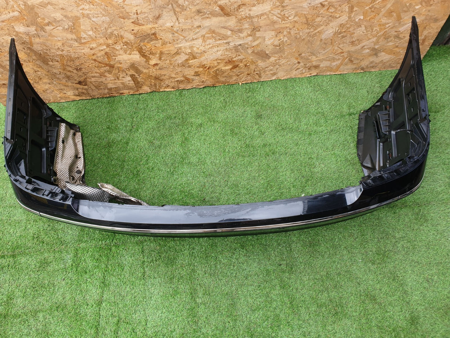 2006 BMW 7 SERIES E66 4.8P REAR BUMPER BLACK + WARRANTY A208