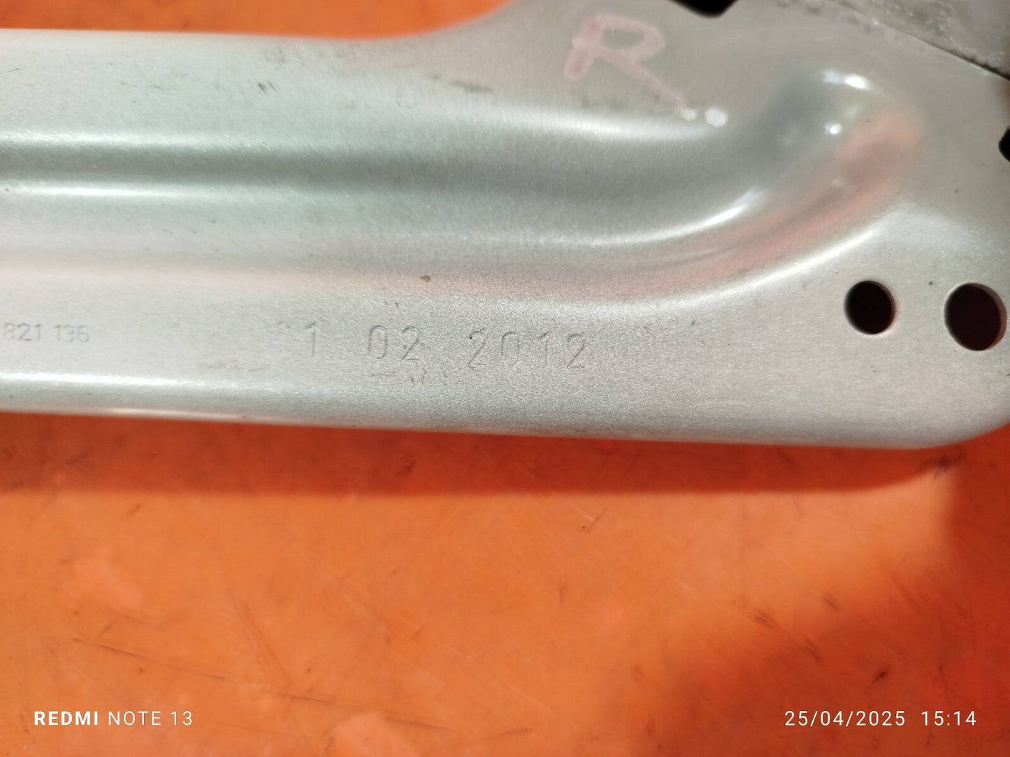 ✅Audi Q5 S Line 2.0 Petrol 2012 FRONT WING BRACKET BRACES 8R0821136 Warranty
