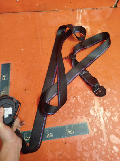 ✅BMW 1 SERIES REAR CENTRE SEAT BELT 644502600 643482700B Warranty xAA
