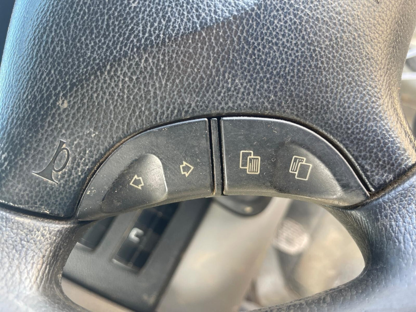 ✅VW CRAFTER CR35 2.0 DIESEL 2015 MULTIFUNCTION STEERING WHEEL Warranty A275