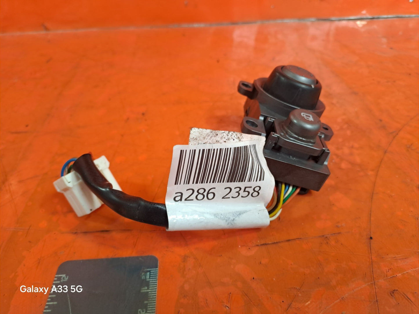 ✅Ssangyong Rodius Turismo 2.2 Diesel 2017 WING MIRROR CONTROL SWITCH 85300-21000