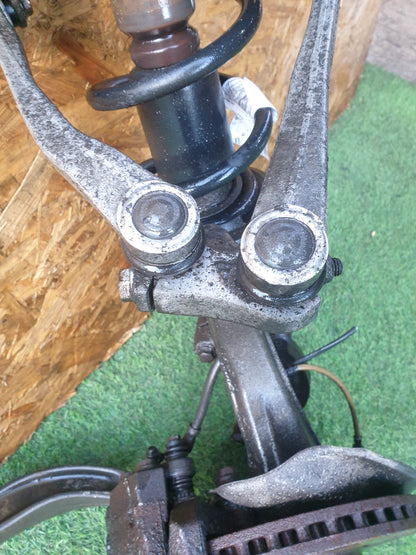 ✅AUDI A5 S LINE CABRIO 2.0 PETROL 2009 FRONT RIGHT SUSPENSION LEG HUB Warranty