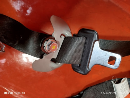 ✅SSANGYONG TIVOLI Elx 1.6 DIESEL 2016 FRONT LEFT & RIGHT SEAT BELT 74601-35400