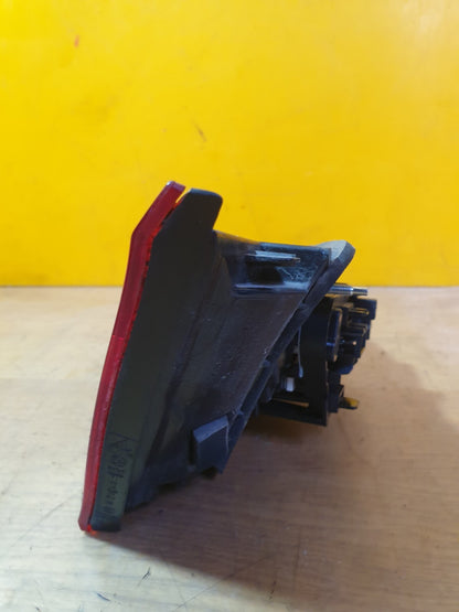 ✅AUDI A3 E-TRON 1.4 PETROL 2015 REAR RIGHT INNER TAIL LIGHT 8V4945094A Warranty
