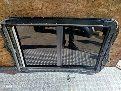 ✅AUDI Q5 S LINE 2.0 PETROL 2012 PANORAMIC ROOF SUNROOF FRAME & GLASS 8R0877041B