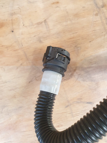 TESLA Model 3 Long 2024 Coolant Hose Pipe 1077585-00-F 1077595-00-E Warranty