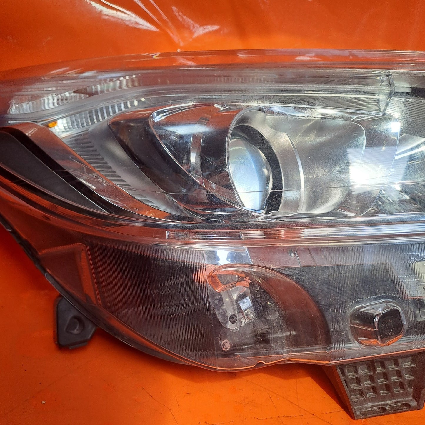 ✅2017 FORD GALAXY ZETEC MK4 FRONT RIGHT HEADLIGHT EM2B-13W029-BK +WARRANTY A296