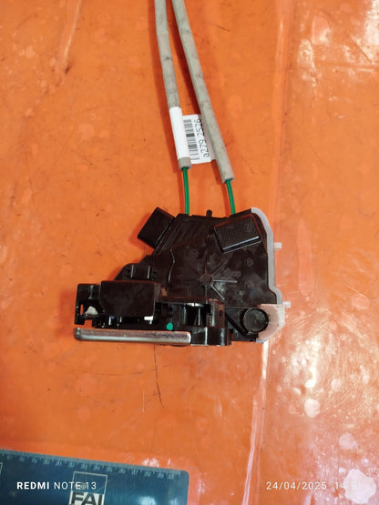 ✅SSANGYONG TIVOLI Elx 1.6 DIESEL 2016 Front Left Door Lock 71210-35000 Warranty