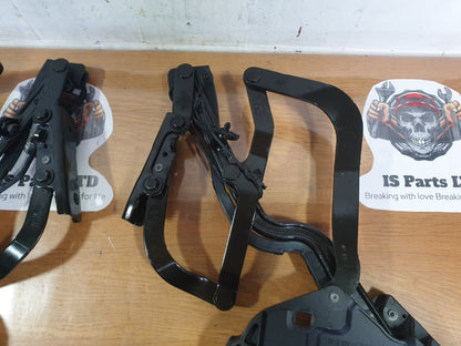AUDI A5 CABRIO S LINE 2.0 DIESEL 2012 CONVERTIBLE TOP HINGES ASSEMBLY PAIR A218