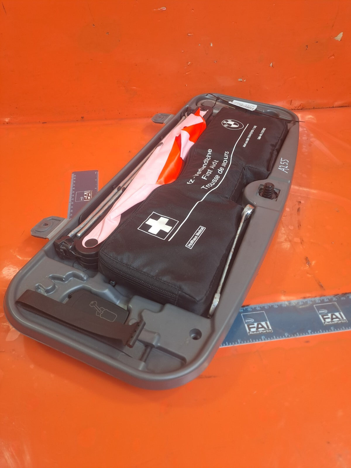✅BMW 730Ld Se E66 3.0 DIESEL 2008 SPARE WHEEL TOOL KIT SET 7506960 Warranty A255